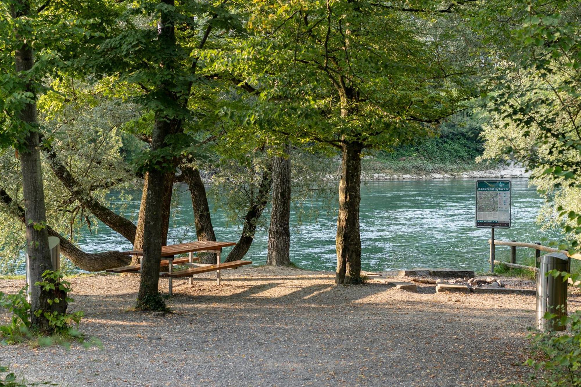 Tiny House Chez Claudine - Relaxen, Workspace, Naehe Thermen, Netflix, Free Parking & Wifi Бругг Екстер'єр фото