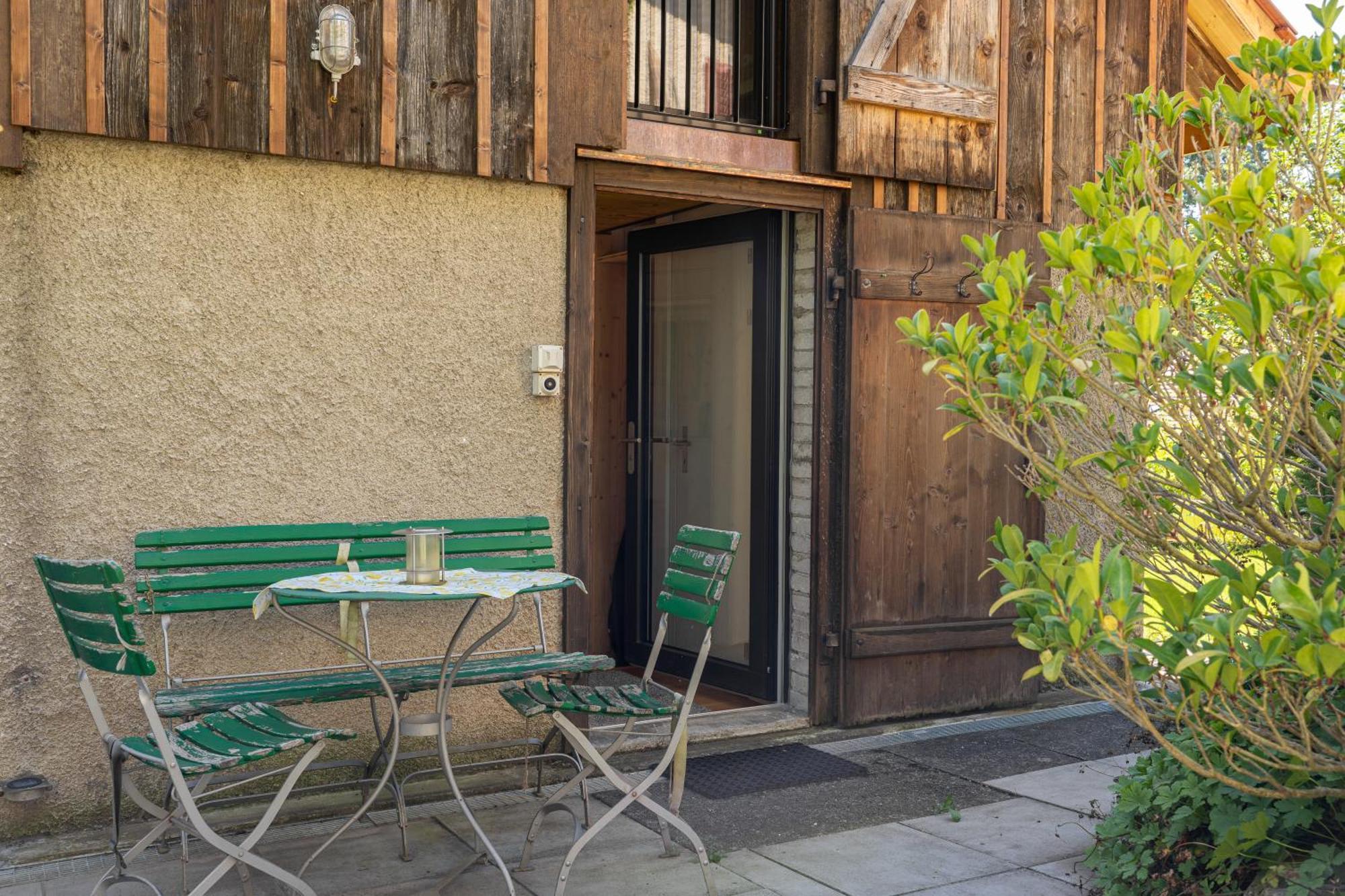 Tiny House Chez Claudine - Relaxen, Workspace, Naehe Thermen, Netflix, Free Parking & Wifi Бругг Екстер'єр фото