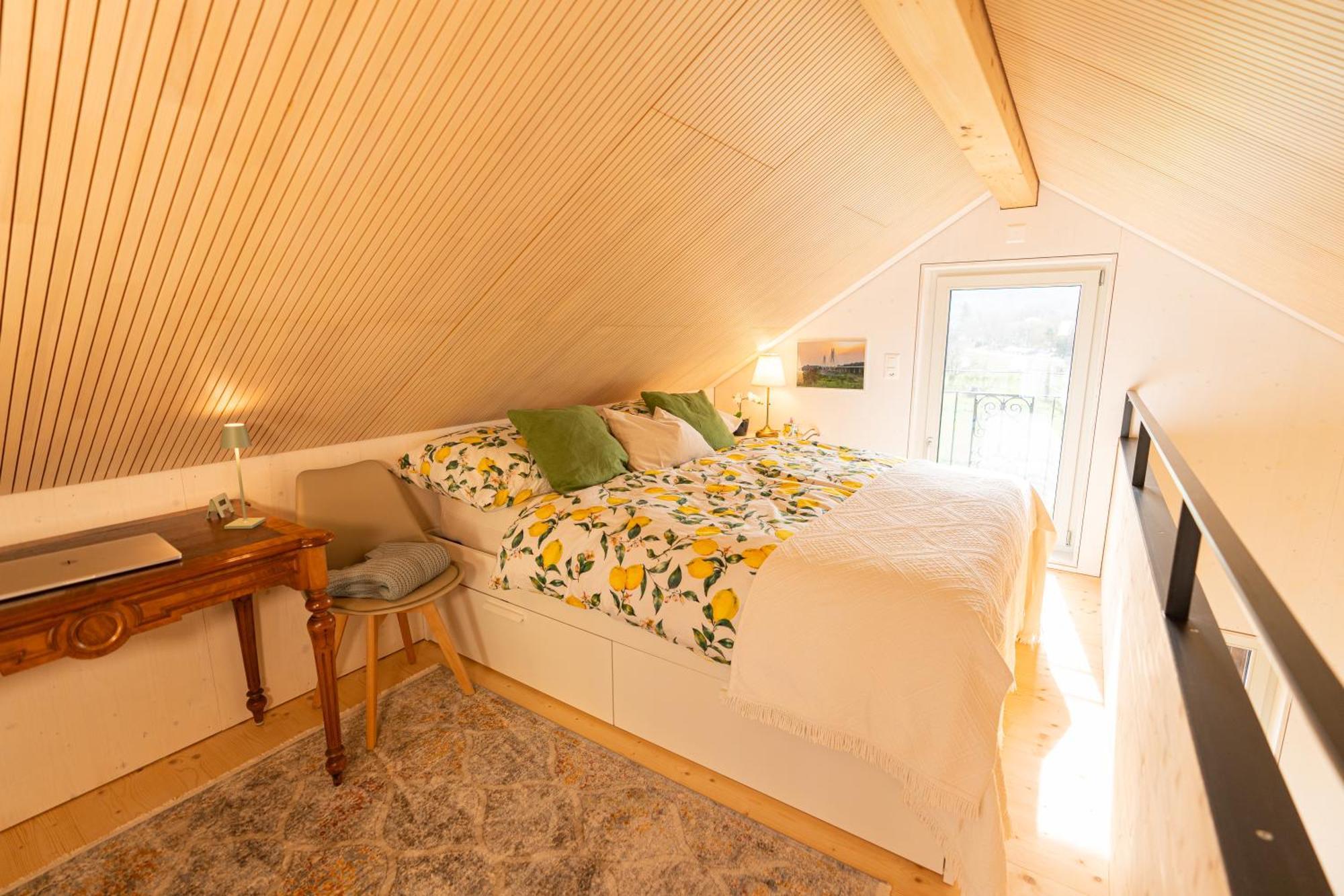 Tiny House Chez Claudine - Relaxen, Workspace, Naehe Thermen, Netflix, Free Parking & Wifi Бругг Екстер'єр фото