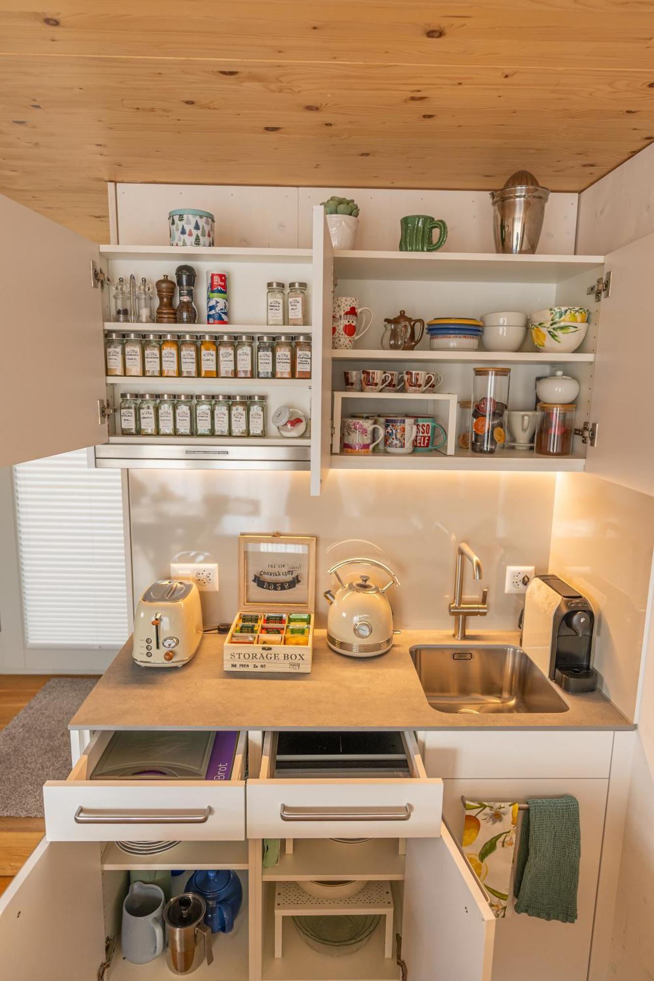 Tiny House Chez Claudine - Relaxen, Workspace, Naehe Thermen, Netflix, Free Parking & Wifi Бругг Екстер'єр фото